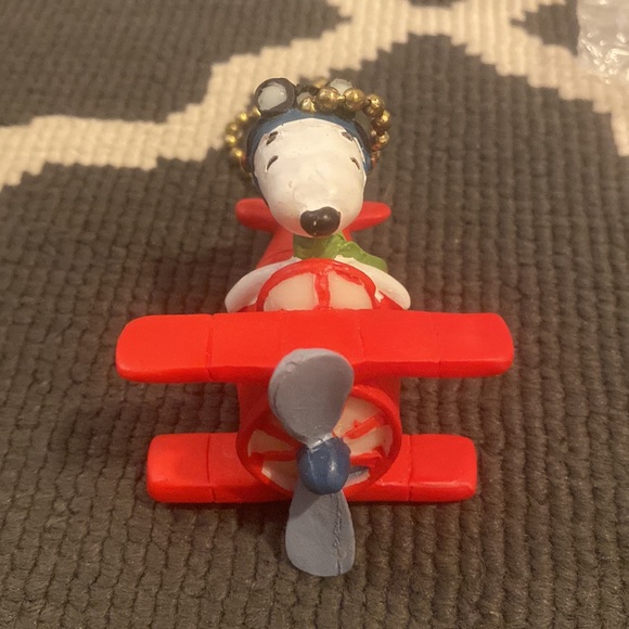 NEW in box Snoopy Fan pull - Picture 2 of 3